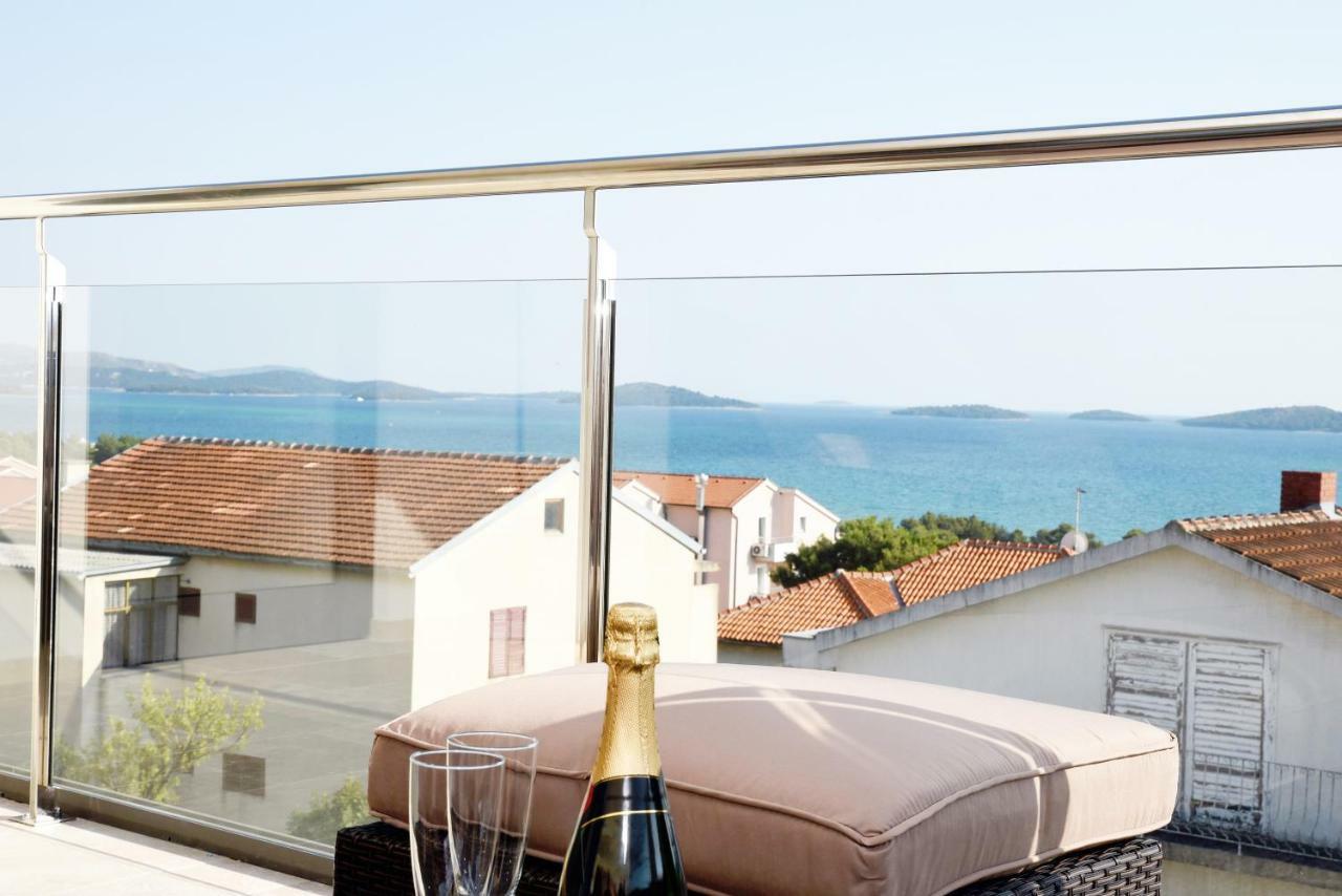 Villa M - Your Business & Holiday Apartment In Sibenik Exterior photo